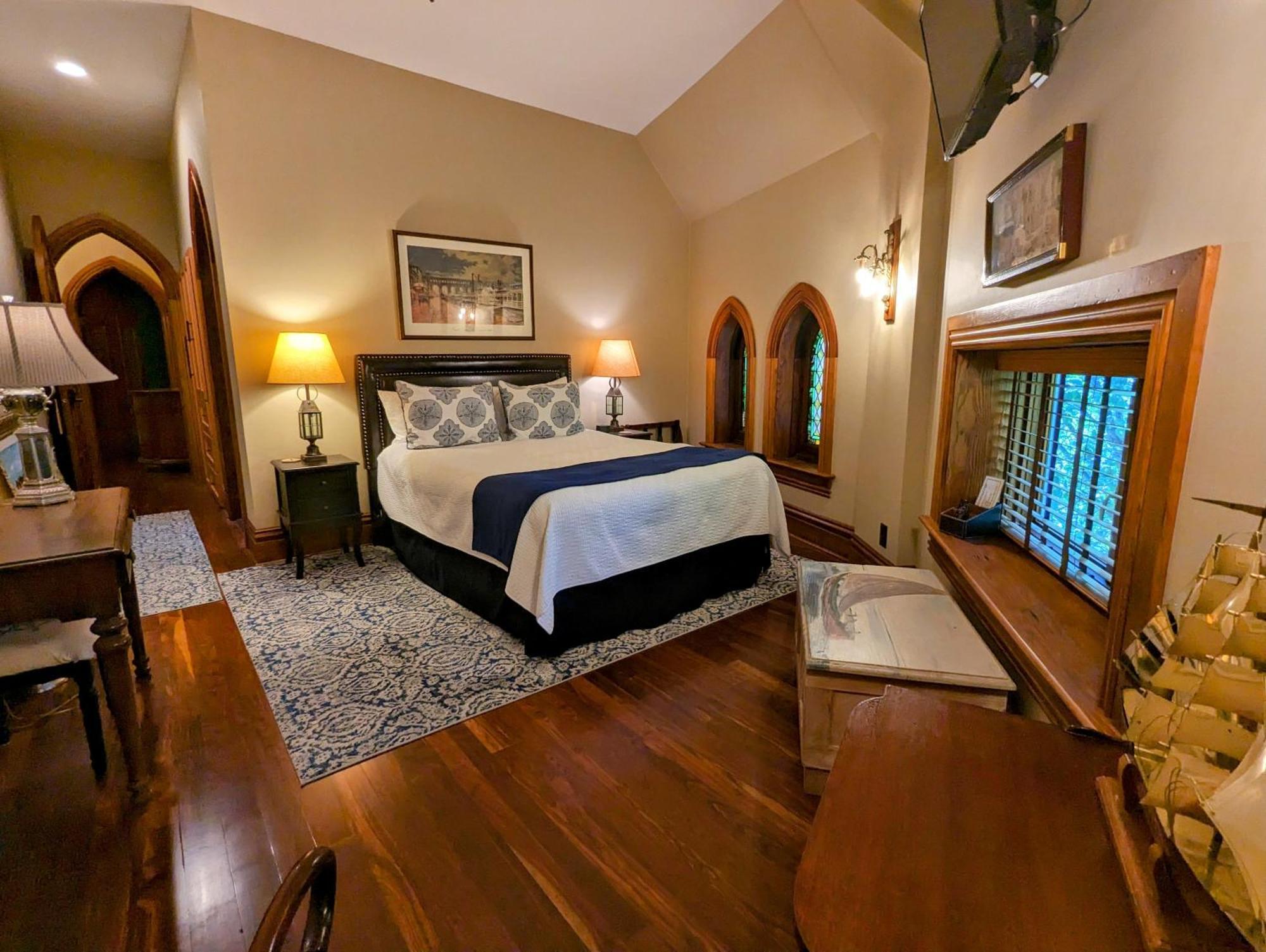 Gothic Heights Inn Clifton Heights Bilik gambar